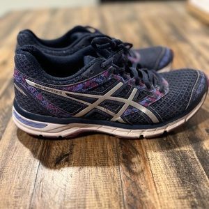 ASICS gel women’s trail shoe